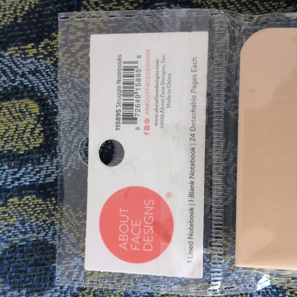 Free With Bundle! Set Of Mini Notebooks - Picture 3 of 4